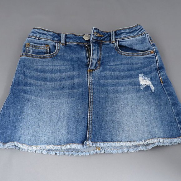 Girls jean skirt - Picture 1 of 2